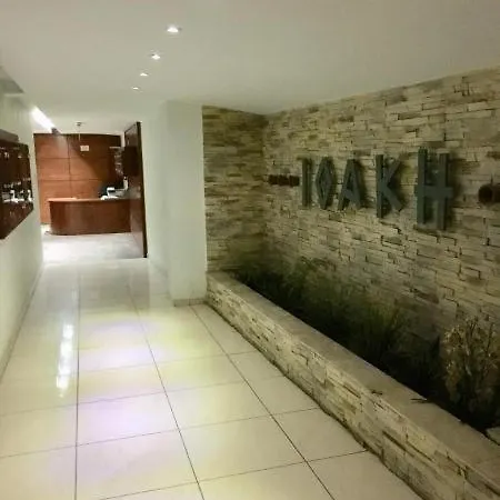 Top Floor Sea View Finikoudes Carisa Ithaki Court דירה
