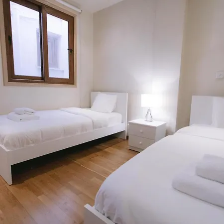 דירה Top Floor Sea View Finikoudes Carisa Ithaki Court *